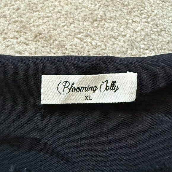 Blooming Jelly Black Polka Dot Textured Blouse Shirt Top Womens Sz XL - Picture 2 of 8